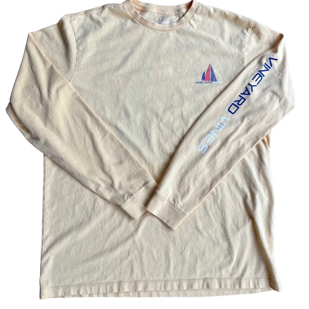 Men’s Vineyard Vines Yellow Sailboat graphic long sleeve tee Size: Large